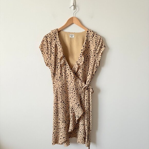 Aritzia Sunday Best Savoy Leopard Print Wrap Mini Dress Size 4 - Picture 5 of 9